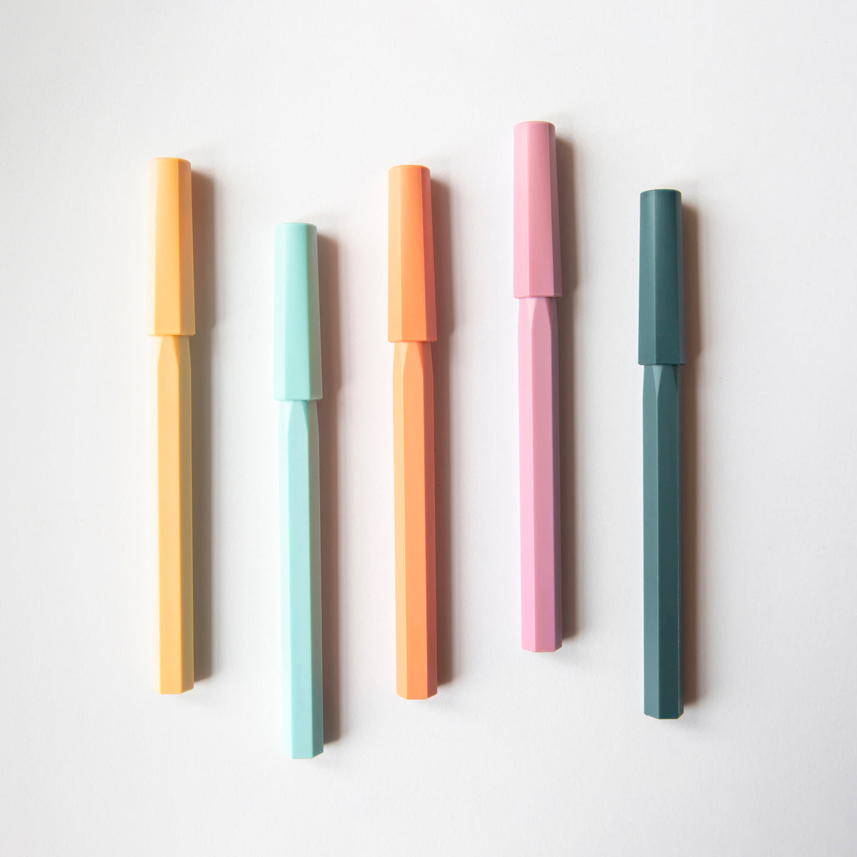 Glamour Evolve - Ocean Sustainable Rollerball Pen (Evening Purple)