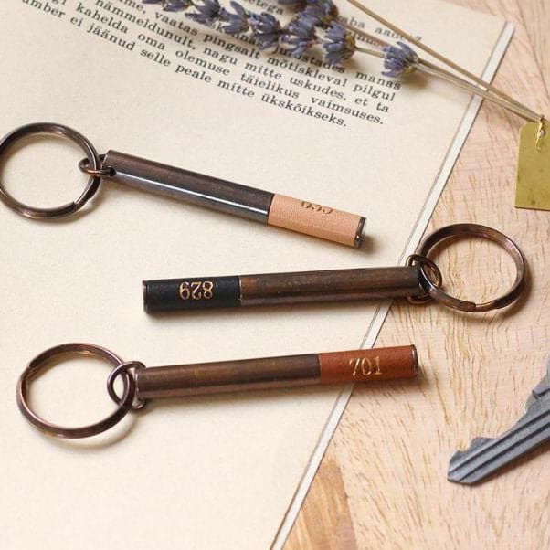 BRASS ROOM NO. KEY-HOLDER RUST BE635 - Key Holder