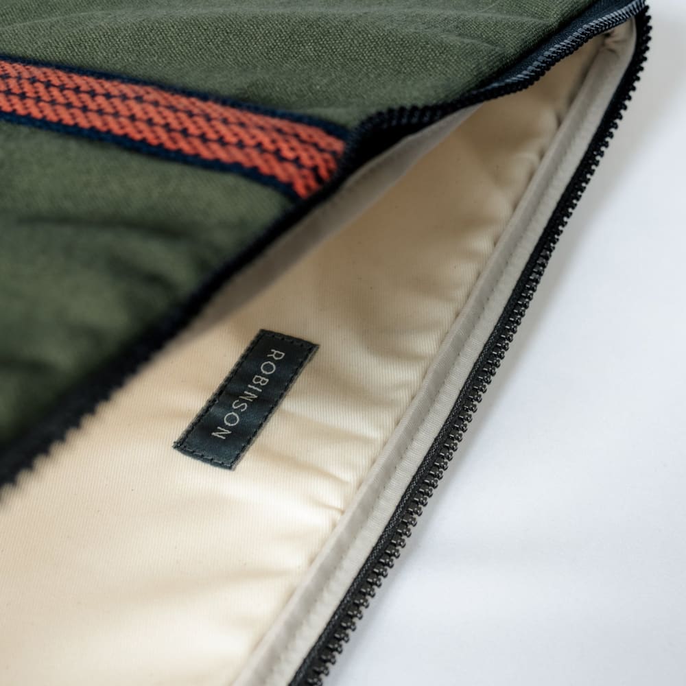Computer case 15’’ ANYTHINGxROBINSON Green - Pouch