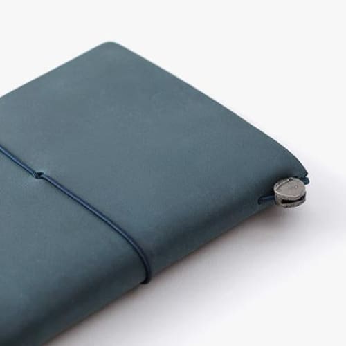 TRAVELER’S notebook cover Blue in Leather - Passport Size -