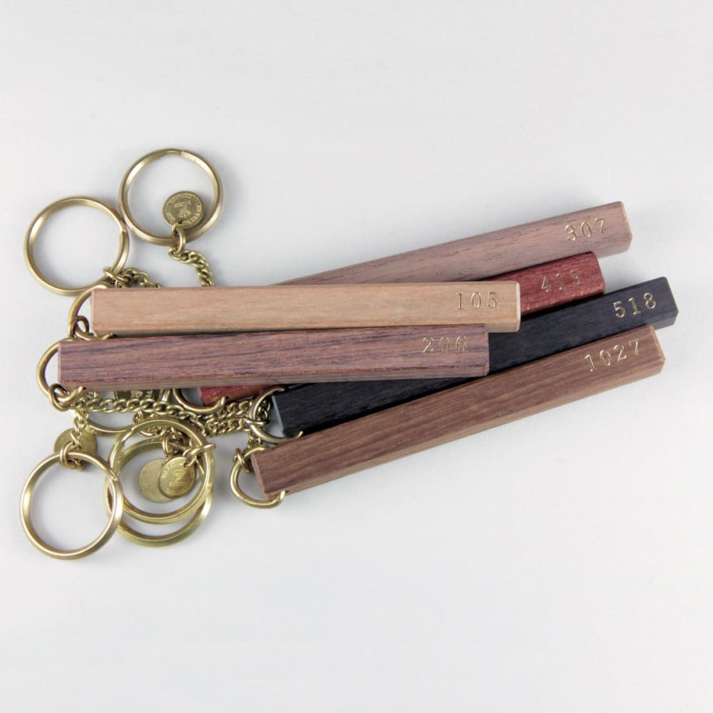 WOOD HOTEL KEY-HOLDER SATINE - Key Holder