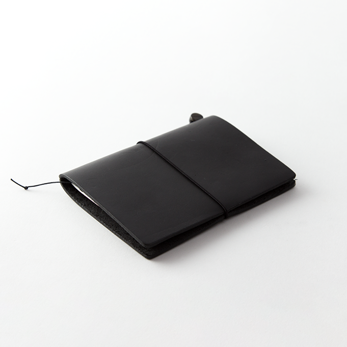 TRAVELER'S Notebook <Passport Size> Black   <Basic Item>