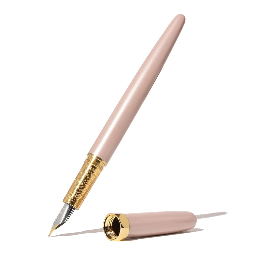 Bijou Fountain Pen - Huffin Puff Pink - Medium