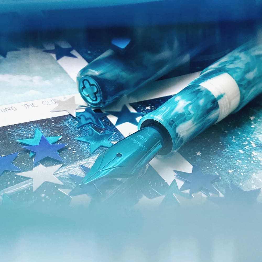 Camden - Northern Lights - Manitoba Blue - Fountain Pen