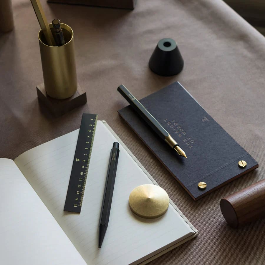 Classic Revolve-Sketching Pencil(Black) - Pencil